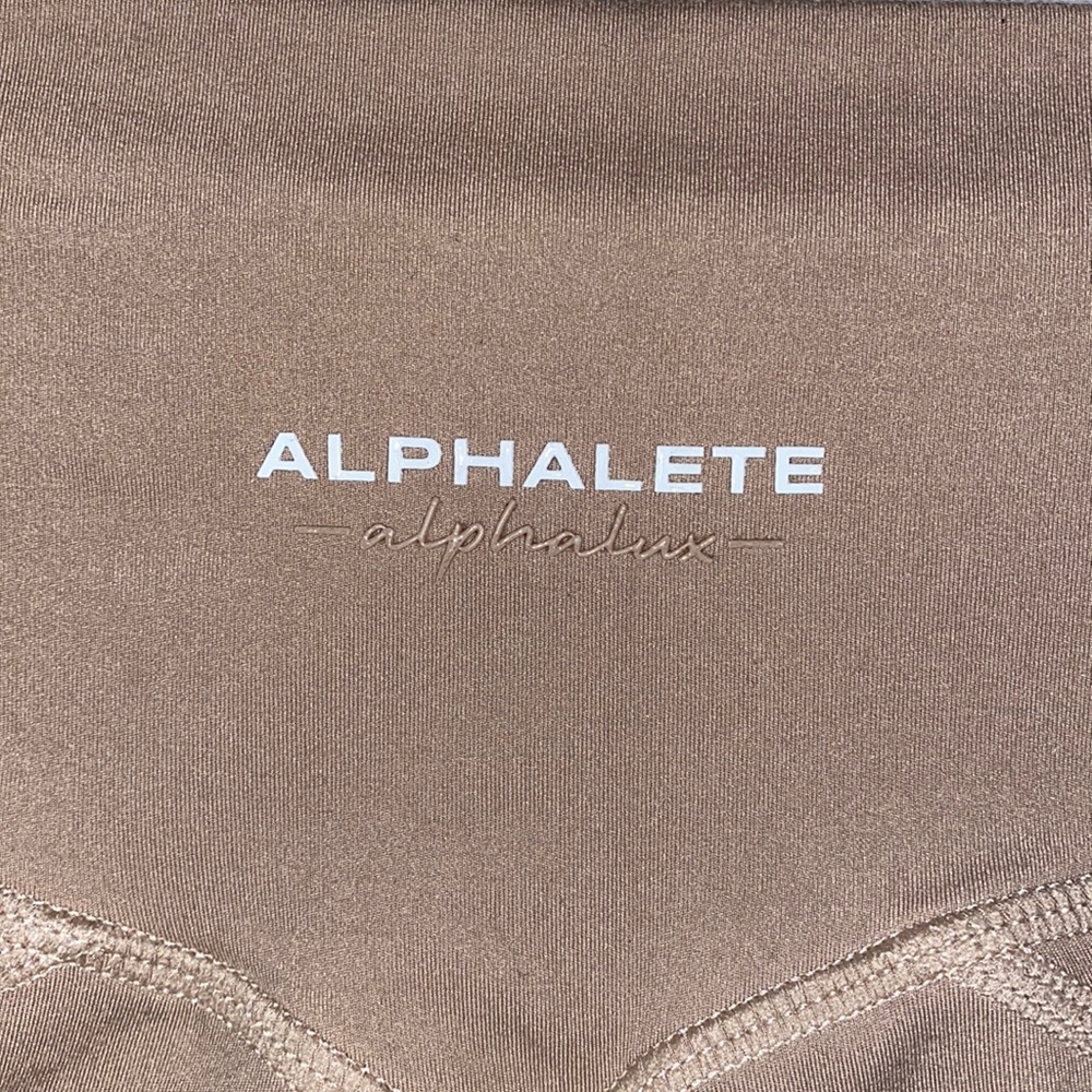 Alphalete surface path pocket leggings